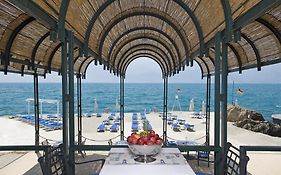 Hotel Divan Antalya
